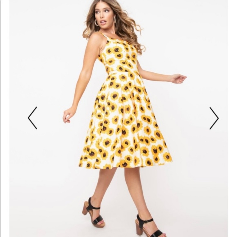 Unique vintage sunflower dress